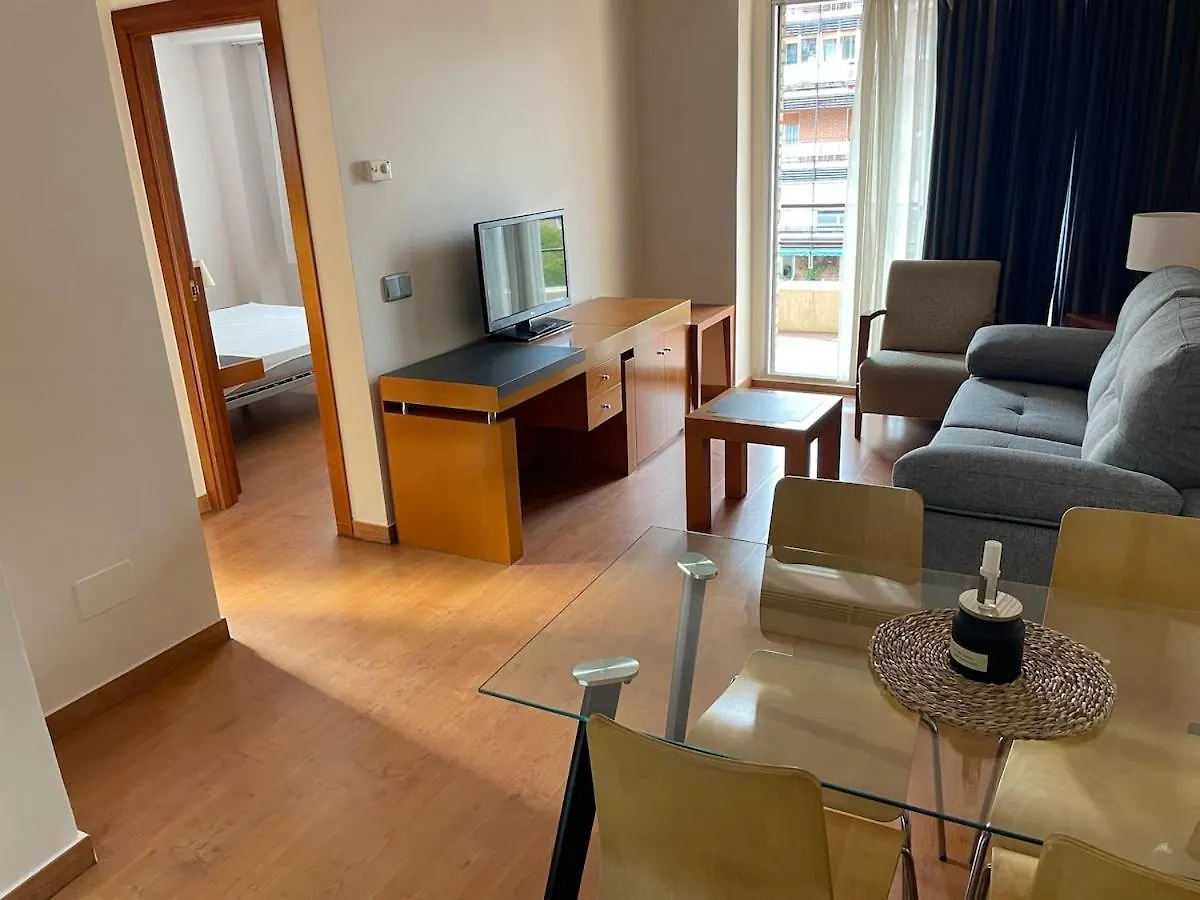 Chamartin St Calle Mauricio Legendre location